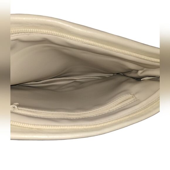 Cream vintage purse with fringe detail - Picture 3 of 6